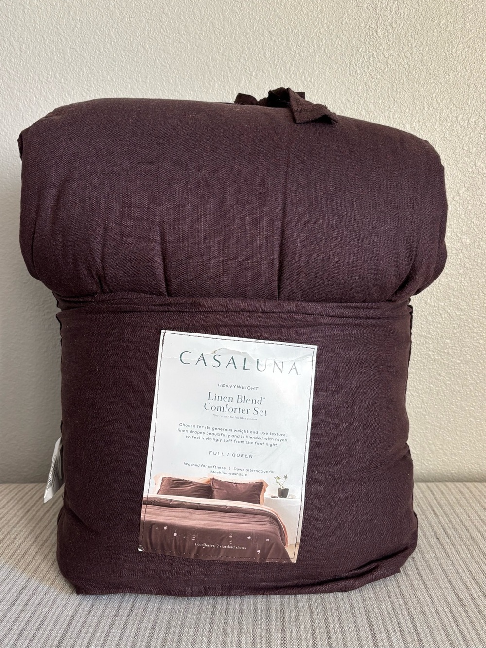 NWT Full/Queen Heavyweight Linen Blend Comforter and Sham Set Dark Fig Casaluna